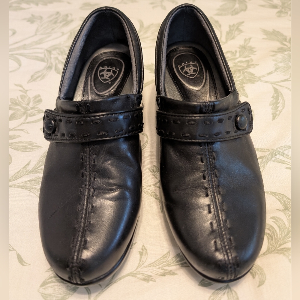 Ariat  Danbury Women's Black Slip-On Clogs/Mules